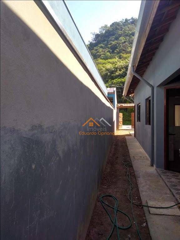 Casa para alugar com 2 quartos, 270M2 - Foto 6