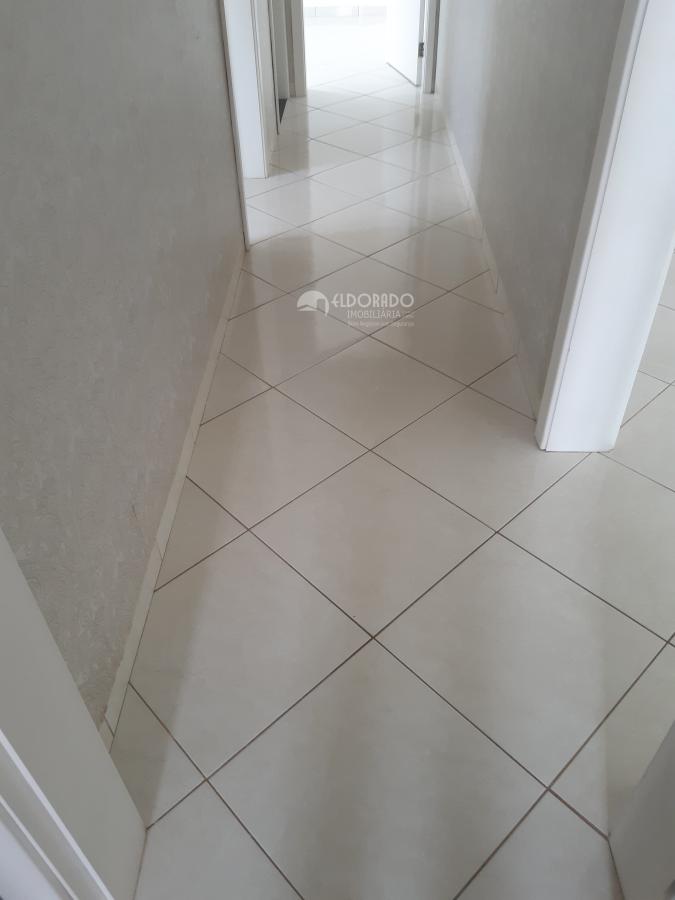 Apartamento para alugar com 3 quartos, 99m² - Foto 19