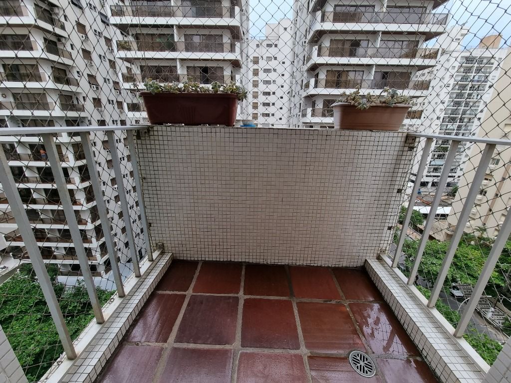 Apartamento à venda com 2 quartos, 85m² - Foto 4