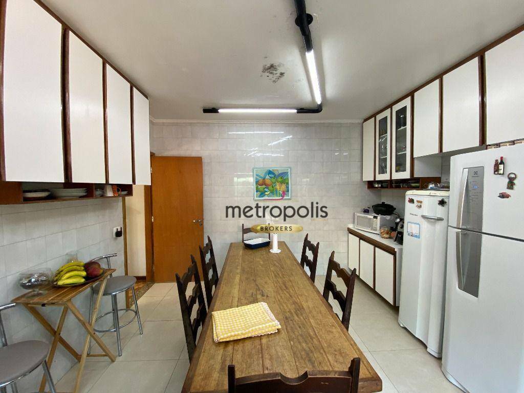 Sobrado à venda com 3 quartos, 209m² - Foto 13