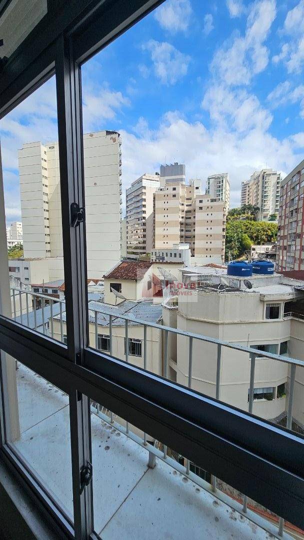 Apartamento para alugar com 2 quartos, 82m² - Foto 9