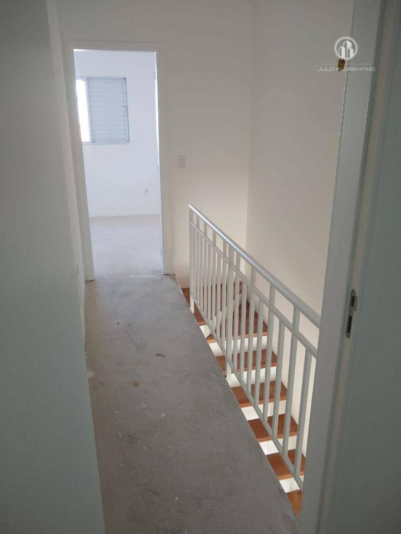 Sobrado à venda com 2 quartos, 80m² - Foto 17