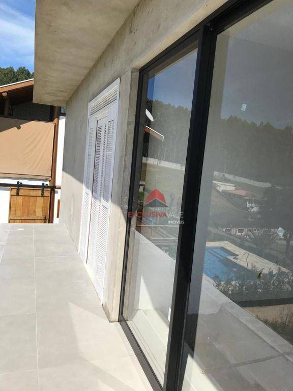 Casa de Condomínio à venda com 4 quartos, 210m² - Foto 6