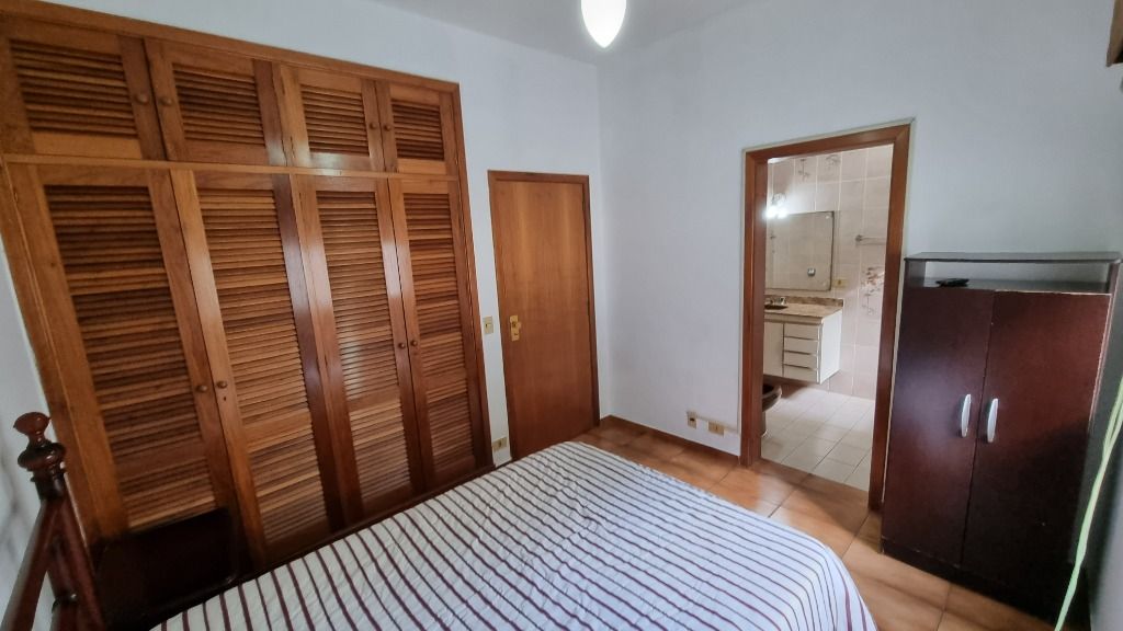 Apartamento à venda com 3 quartos, 190m² - Foto 6