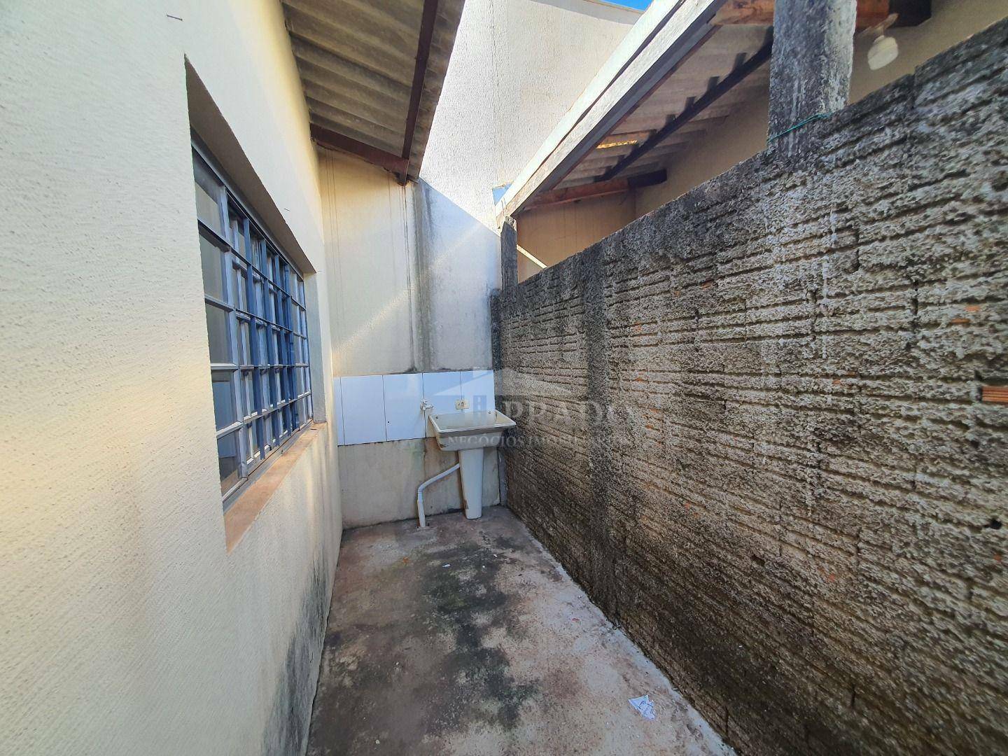 Casa à venda com 2 quartos, 69m² - Foto 14