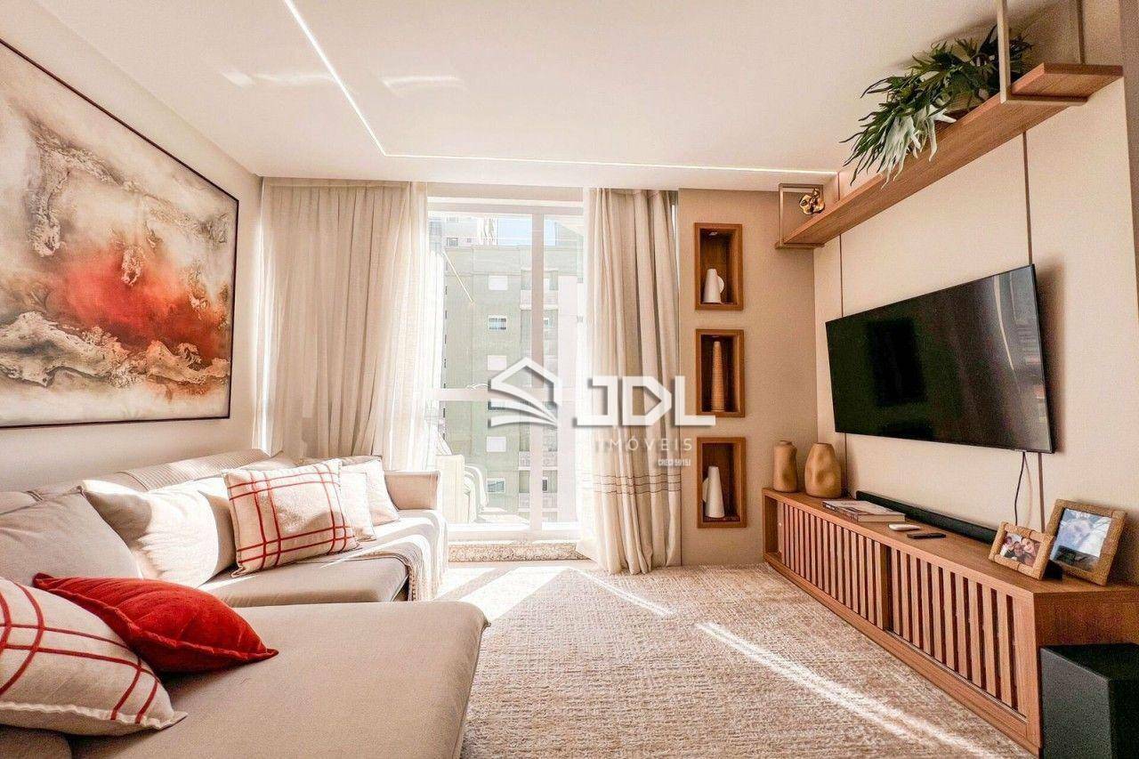 Apartamento à venda com 3 quartos, 127m² - Foto 7