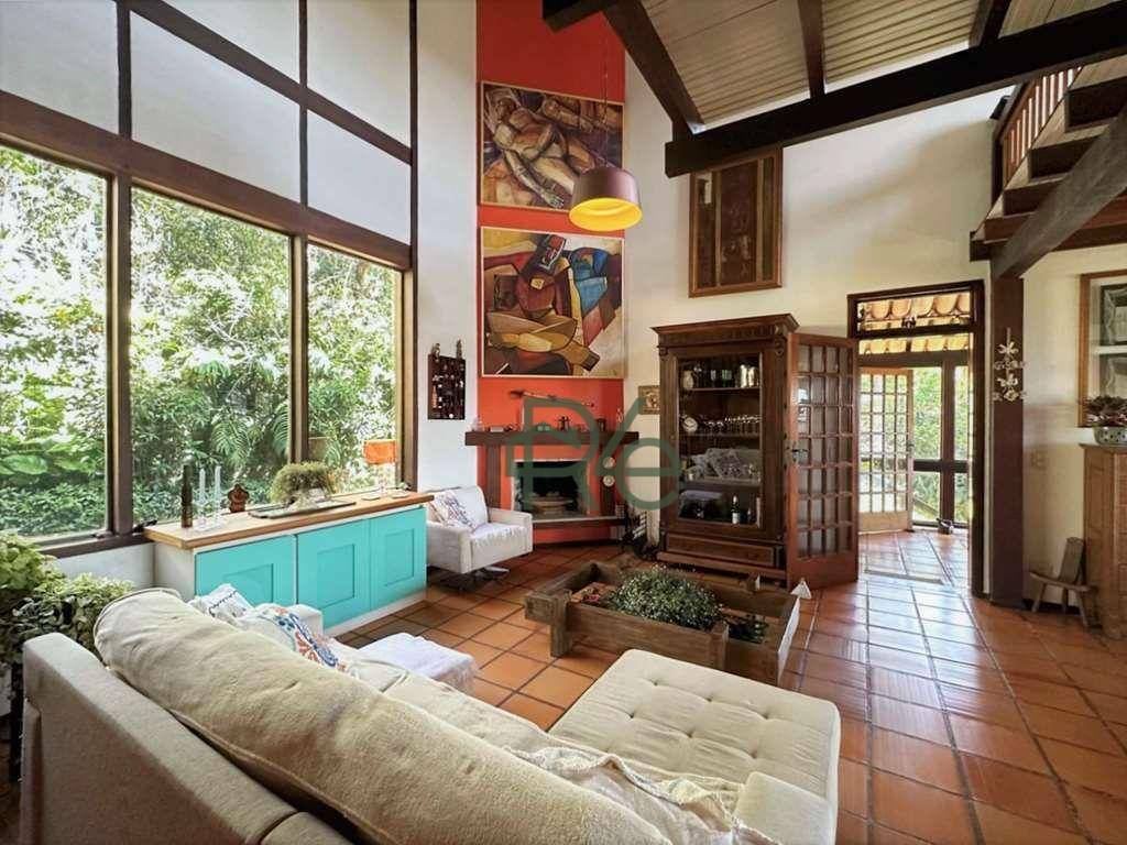 Casa de Condomínio à venda com 5 quartos, 414m² - Foto 9