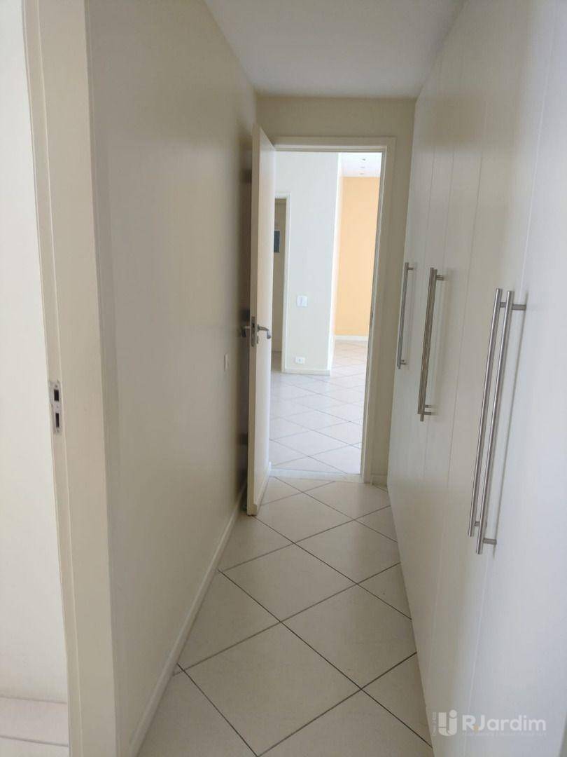 Apartamento à venda e aluguel com 4 quartos, 160m² - Foto 23