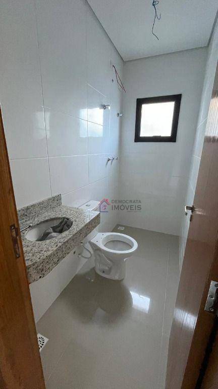 Sobrado à venda com 3 quartos, 120m² - Foto 14