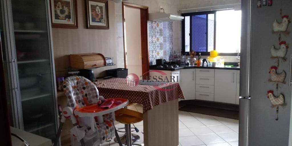 Apartamento à venda com 3 quartos, 90m² - Foto 18