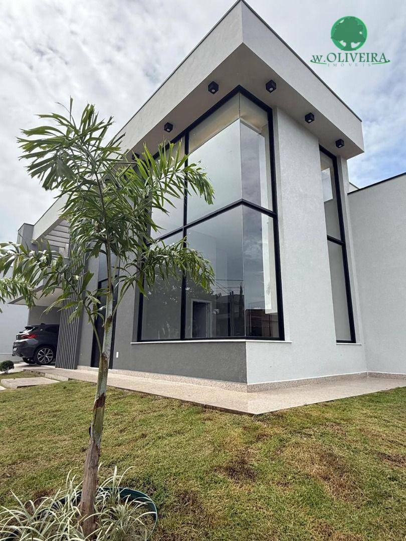 Casa de Condomínio à venda com 3 quartos, 210m² - Foto 2