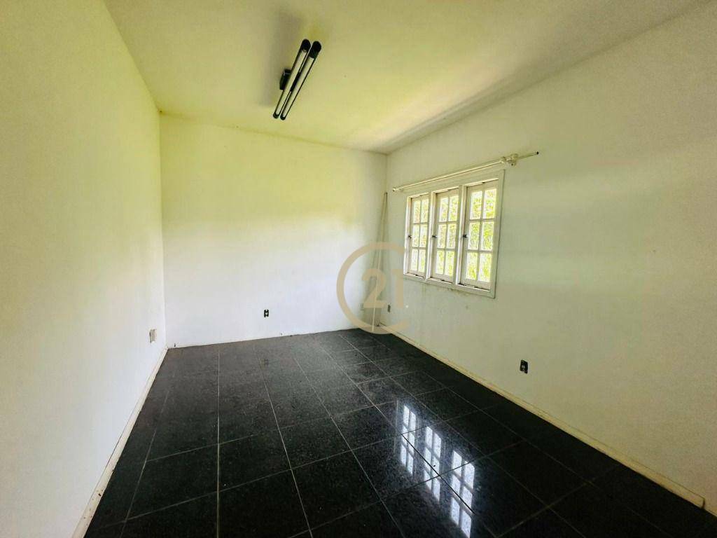 Chácara à venda com 3 quartos, 330m² - Foto 14