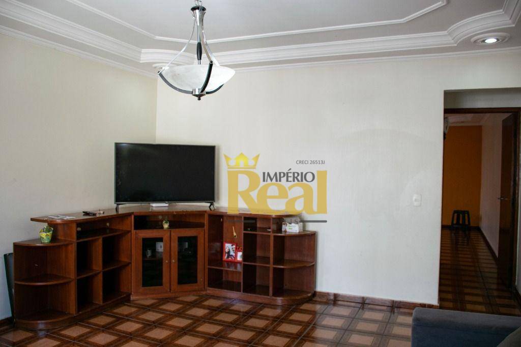 Sobrado à venda com 3 quartos, 300m² - Foto 6