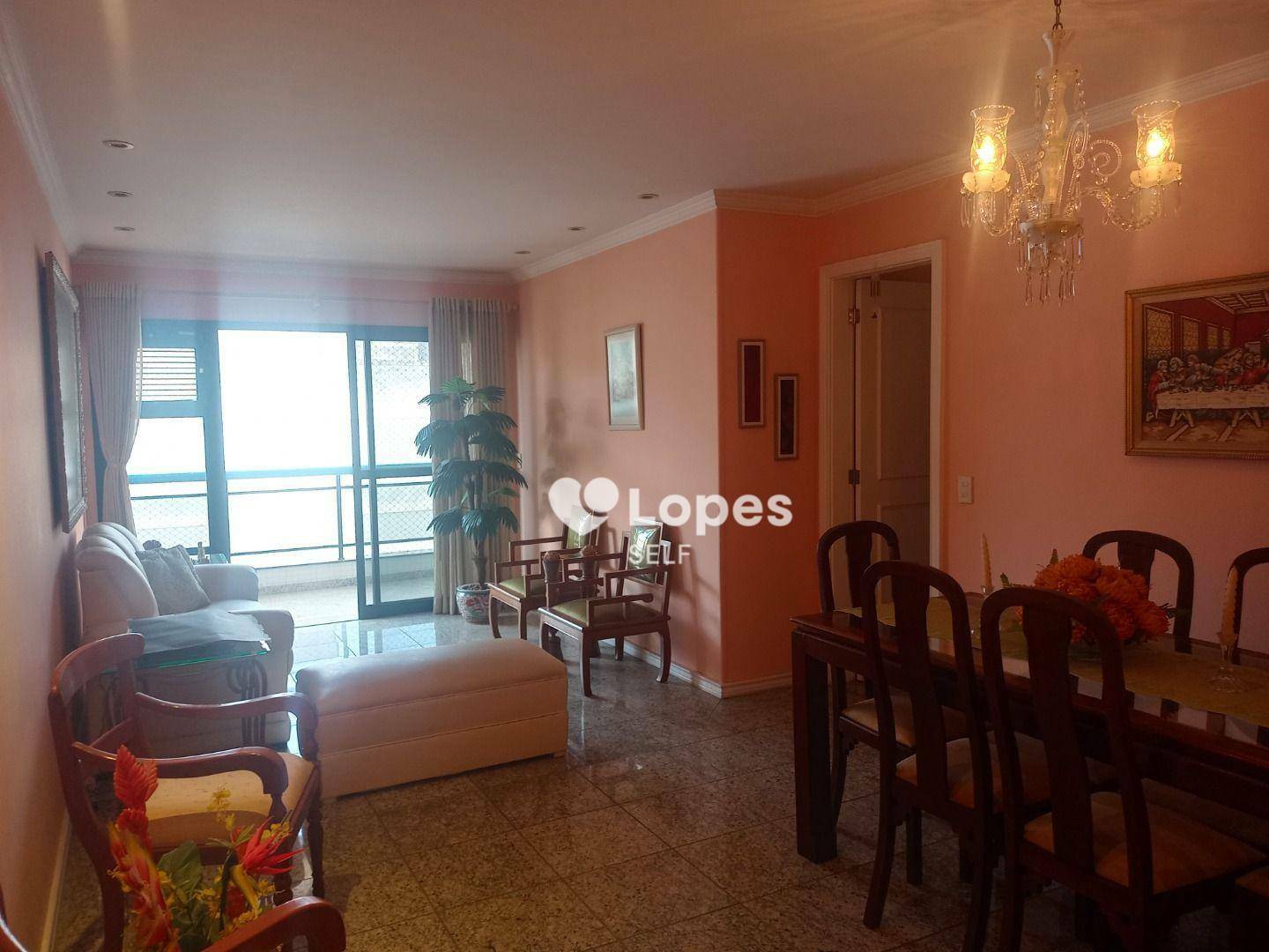 Apartamento à venda com 4 quartos, 150m² - Foto 1