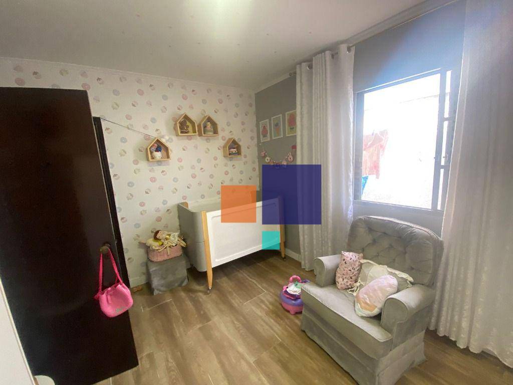 Casa à venda com 4 quartos, 360m² - Foto 11