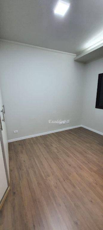 Apartamento à venda com 3 quartos, 120m² - Foto 18