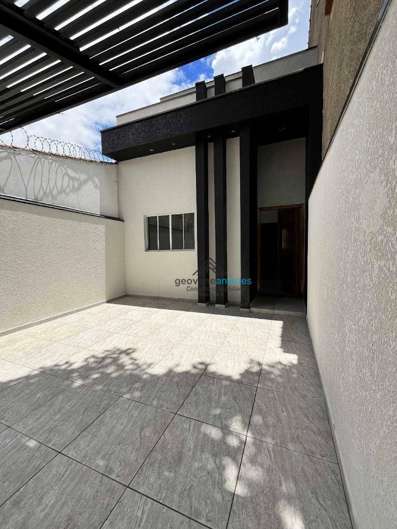 Casa à venda com 2 quartos, 67m² - Foto 19