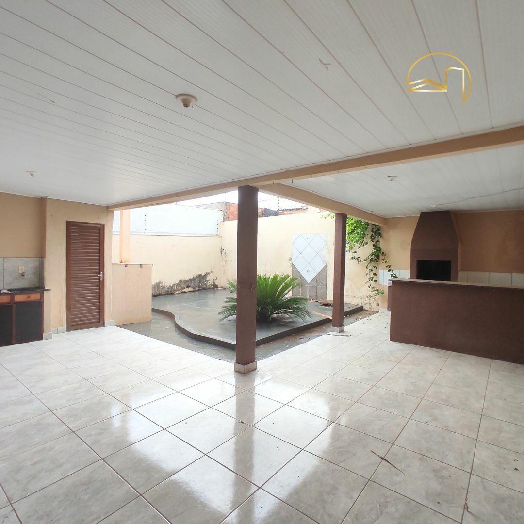 Casa para alugar com 3 quartos, 126m² - Foto 4