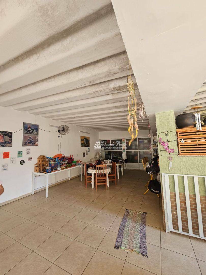 Casa à venda com 3 quartos, 163m² - Foto 10