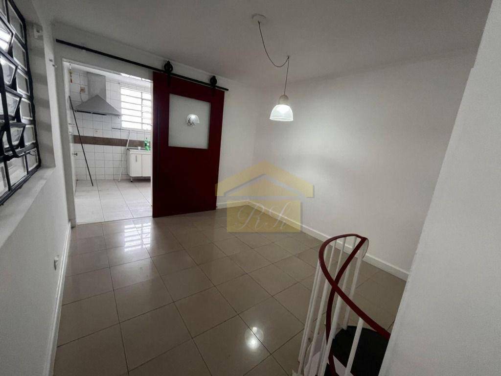 Sobrado para alugar com 3 quartos, 210m² - Foto 5