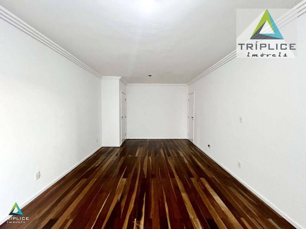 Apartamento à venda com 3 quartos, 153m² - Foto 4