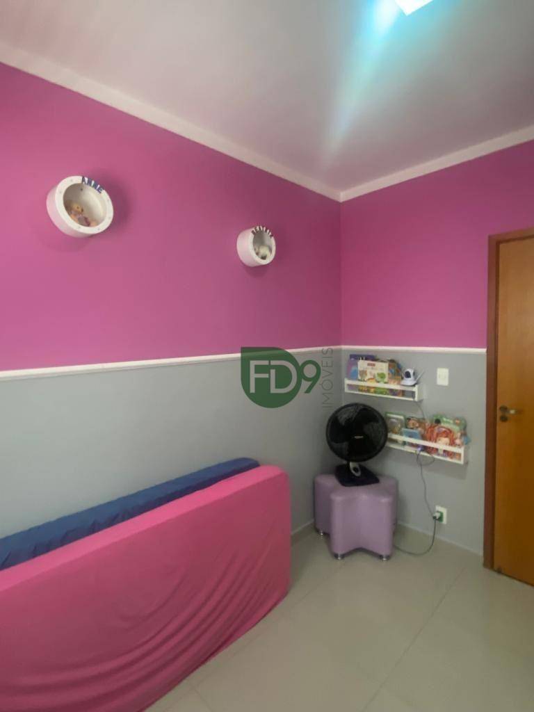 Casa à venda com 3 quartos, 99m² - Foto 24