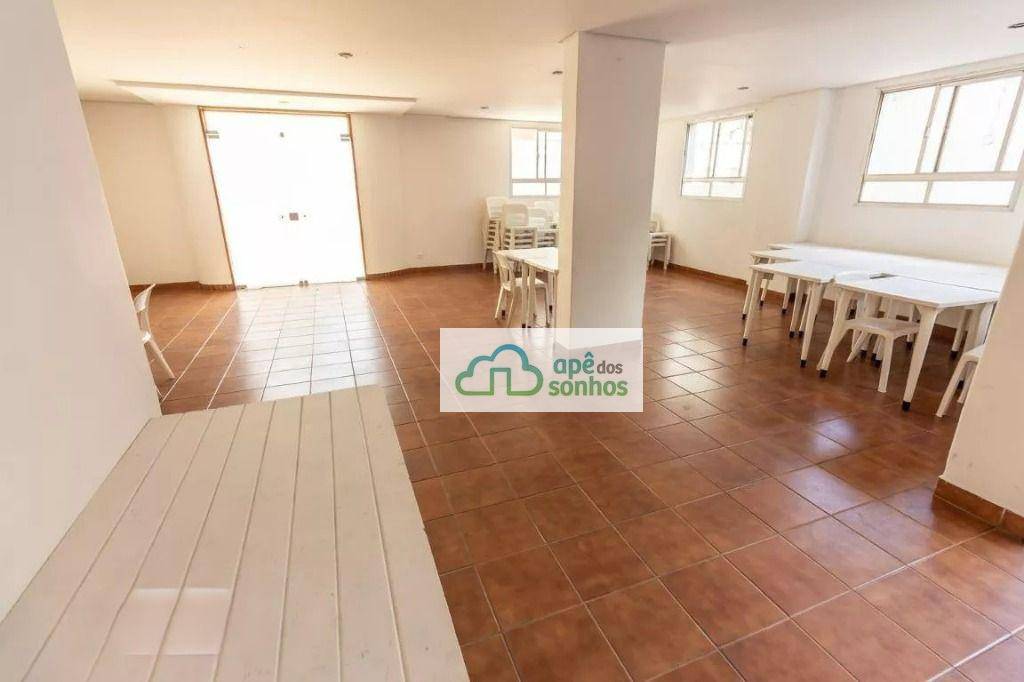 Apartamento à venda com 2 quartos, 68m² - Foto 18