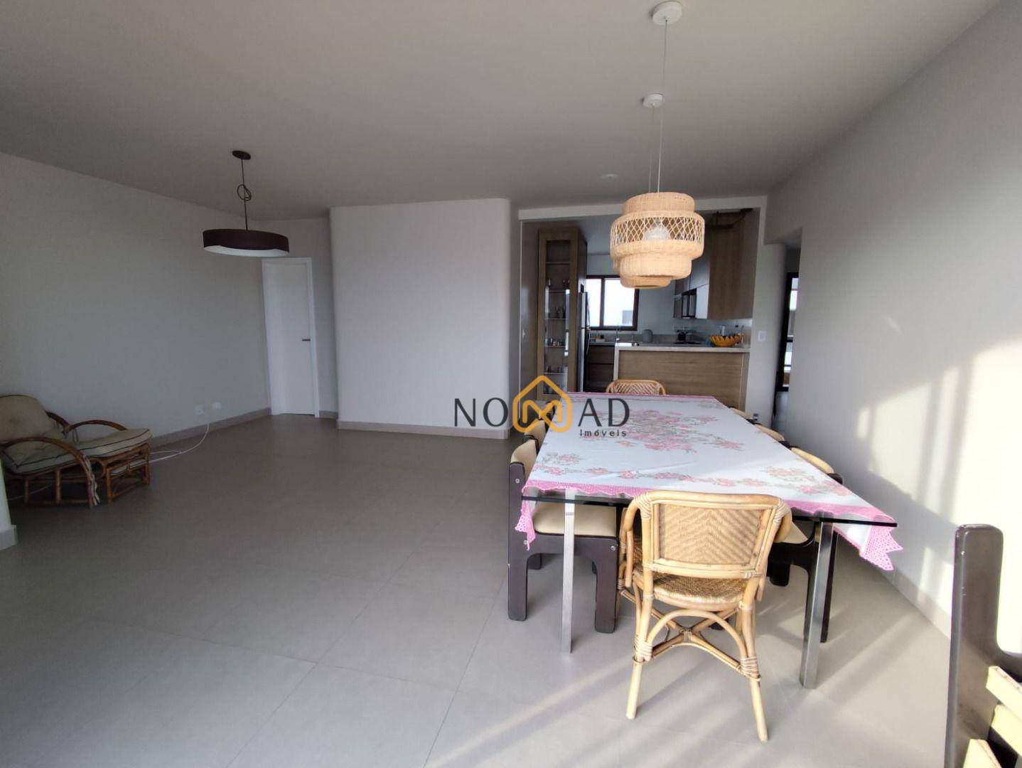 Apartamento para alugar com 4 quartos, 195m² - Foto 14