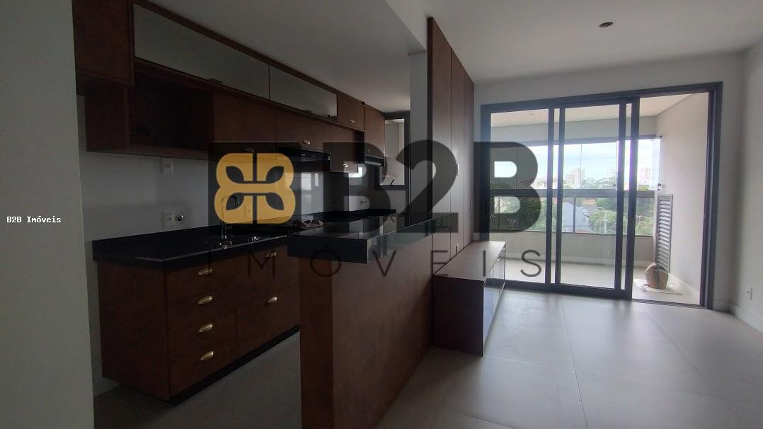 Apartamento à venda com 3 quartos, 96m² - Foto 1