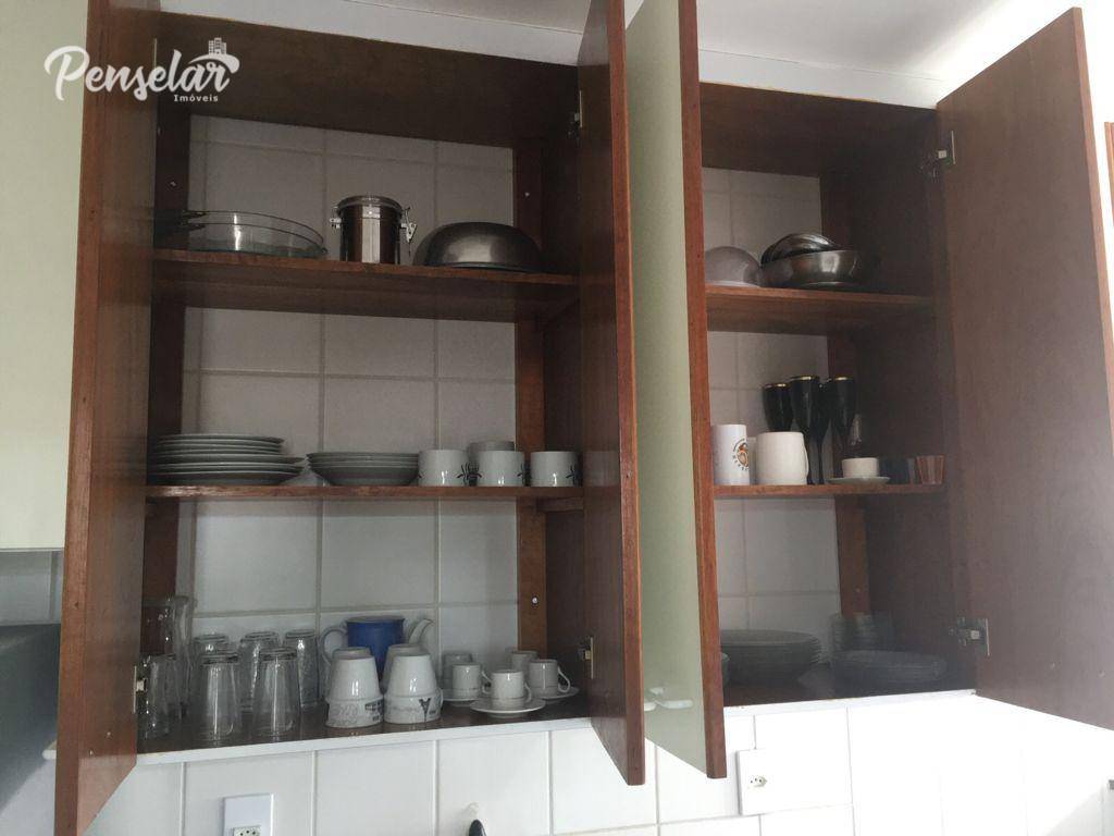 Apartamento à venda com 2 quartos, 75m² - Foto 8