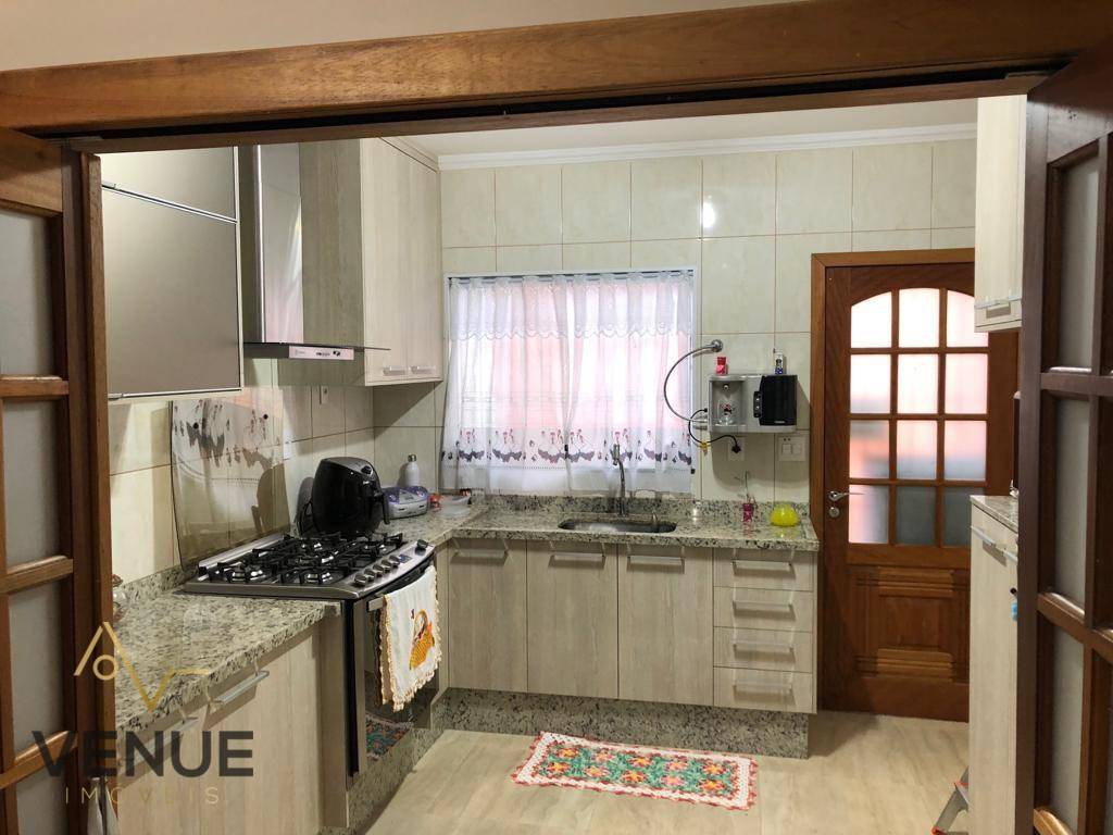 Sobrado à venda com 3 quartos, 180m² - Foto 7