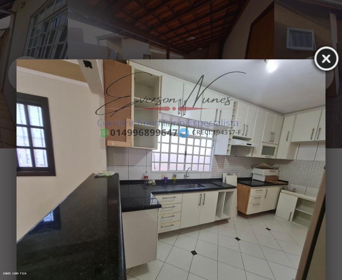 Casa à venda com 3 quartos, 300m² - Foto 12