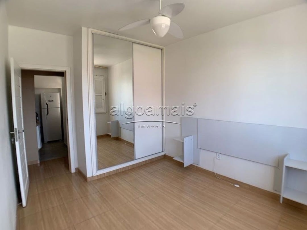 Apartamento à venda com 1 quarto, 55m² - Foto 2