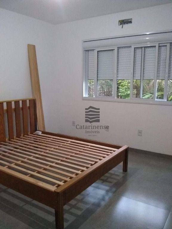 Casa à venda com 2 quartos, 133m² - Foto 26