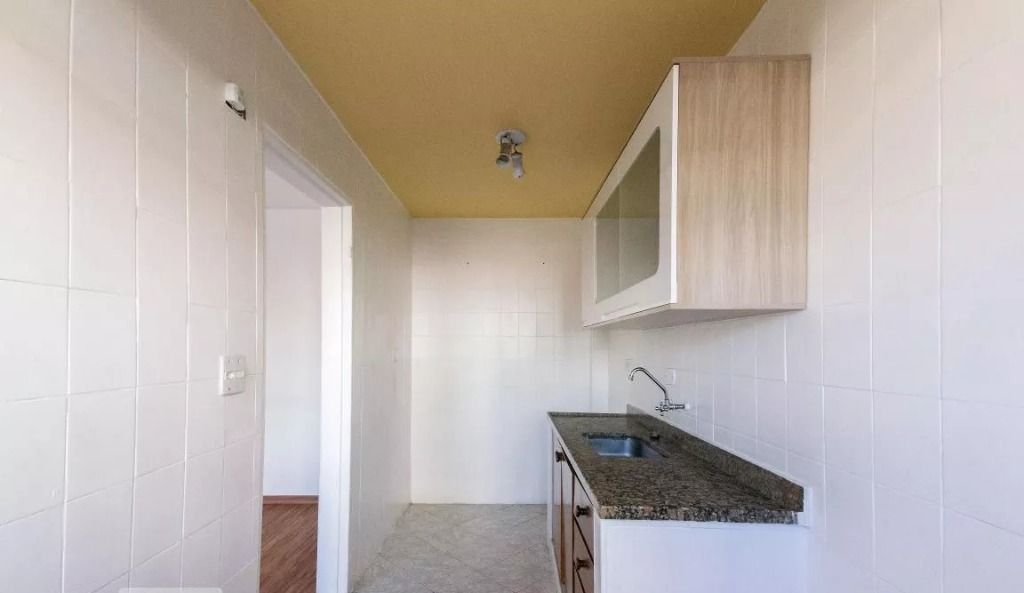 Apartamento à venda com 2 quartos, 70m² - Foto 10