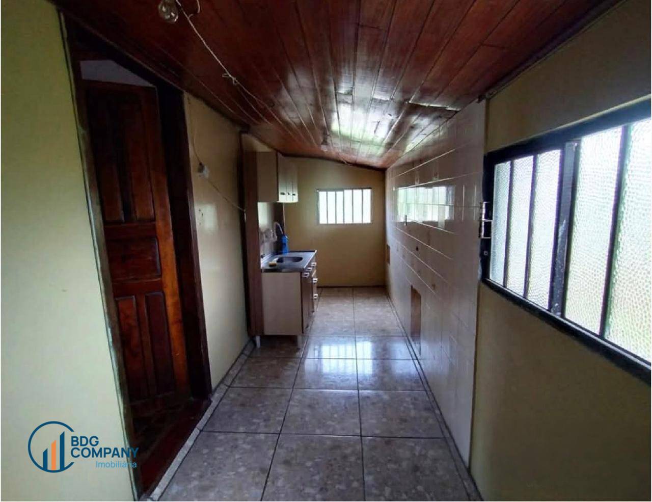 Casa à venda com 2 quartos, 90m² - Foto 8