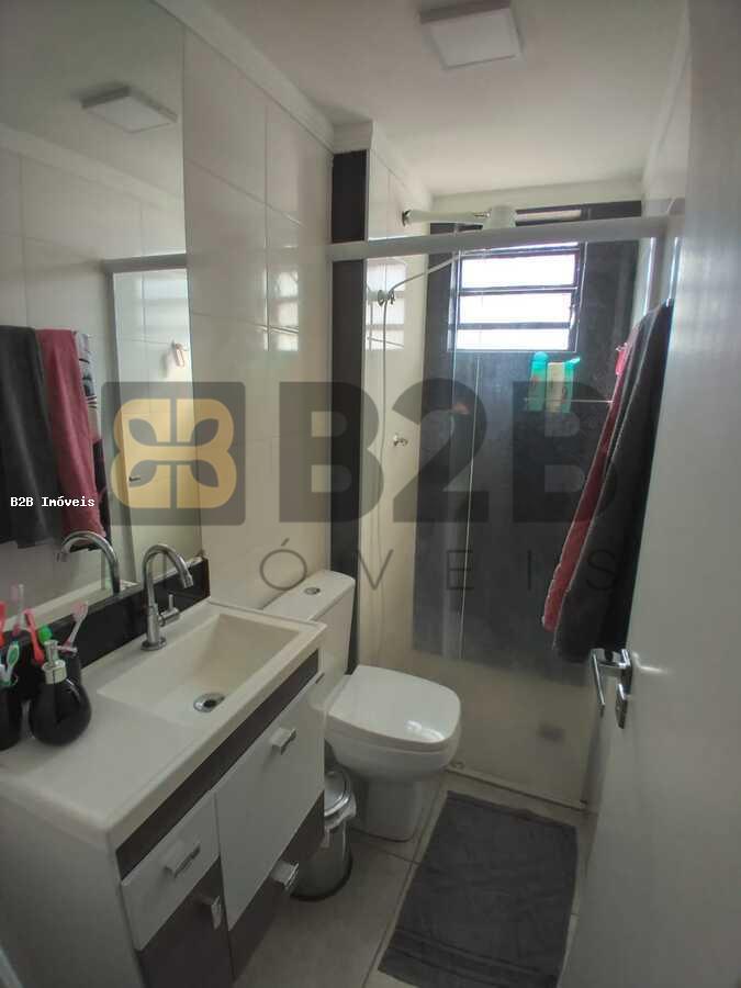 Apartamento à venda com 2 quartos, 43m² - Foto 8