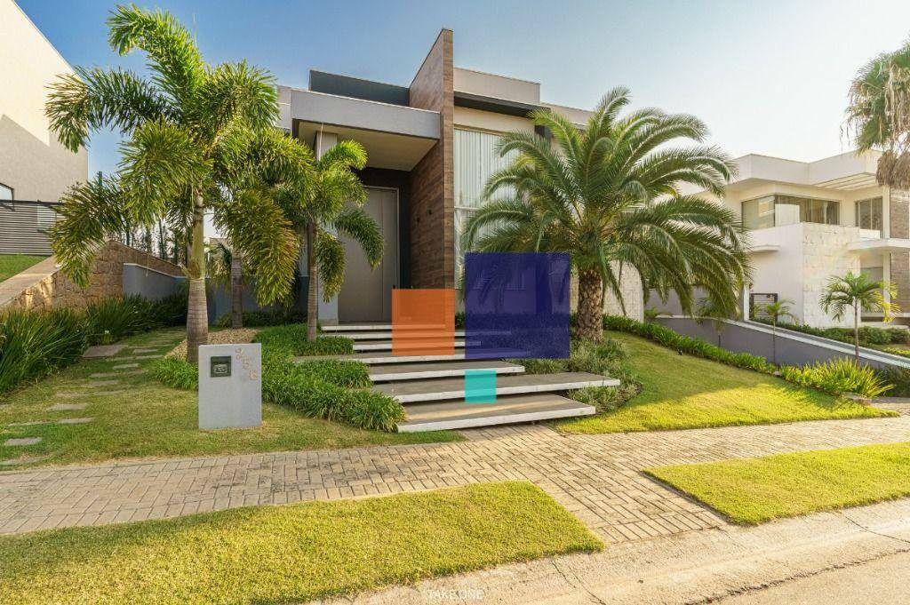 Casa de Condomínio à venda com 4 quartos, 560m² - Foto 3