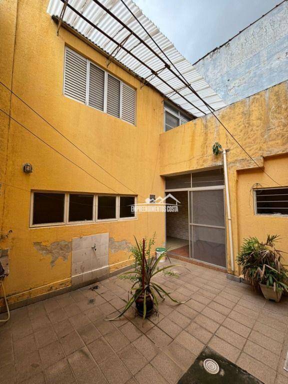 Casa à venda com 4 quartos, 203m² - Foto 20