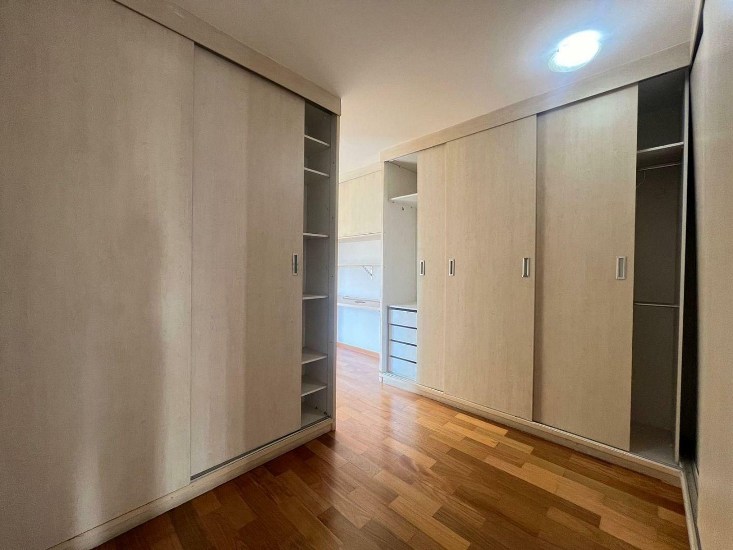 Apartamento para alugar com 4 quartos, 173m² - Foto 17