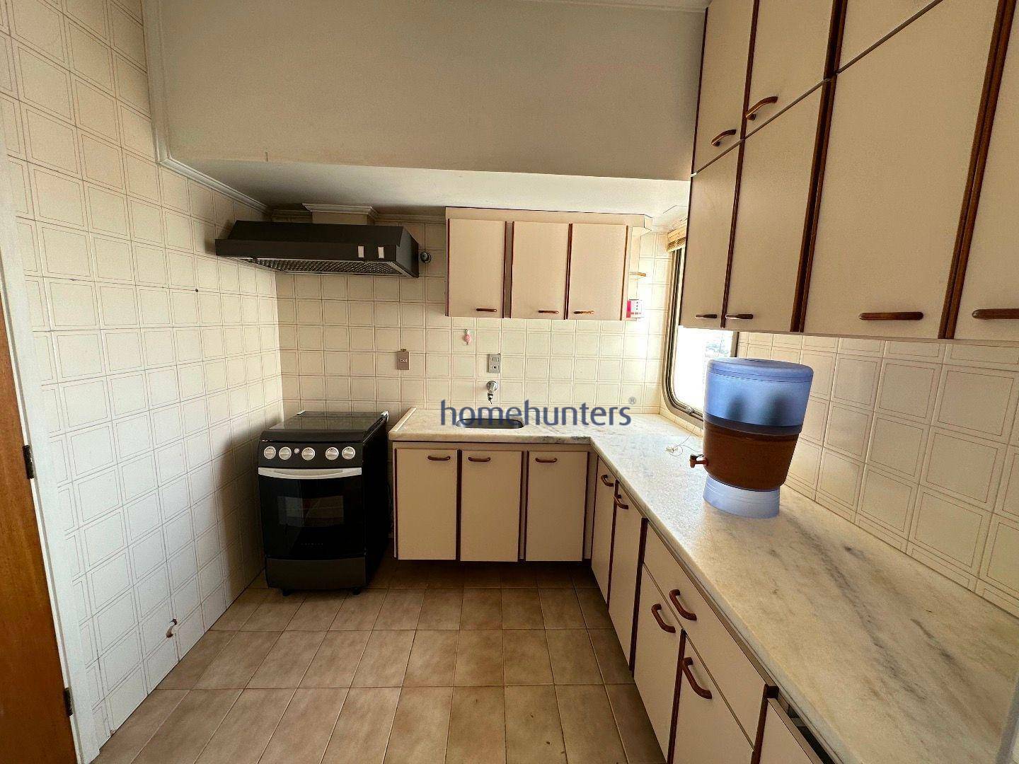 Apartamento à venda com 1 quarto, 55m² - Foto 19