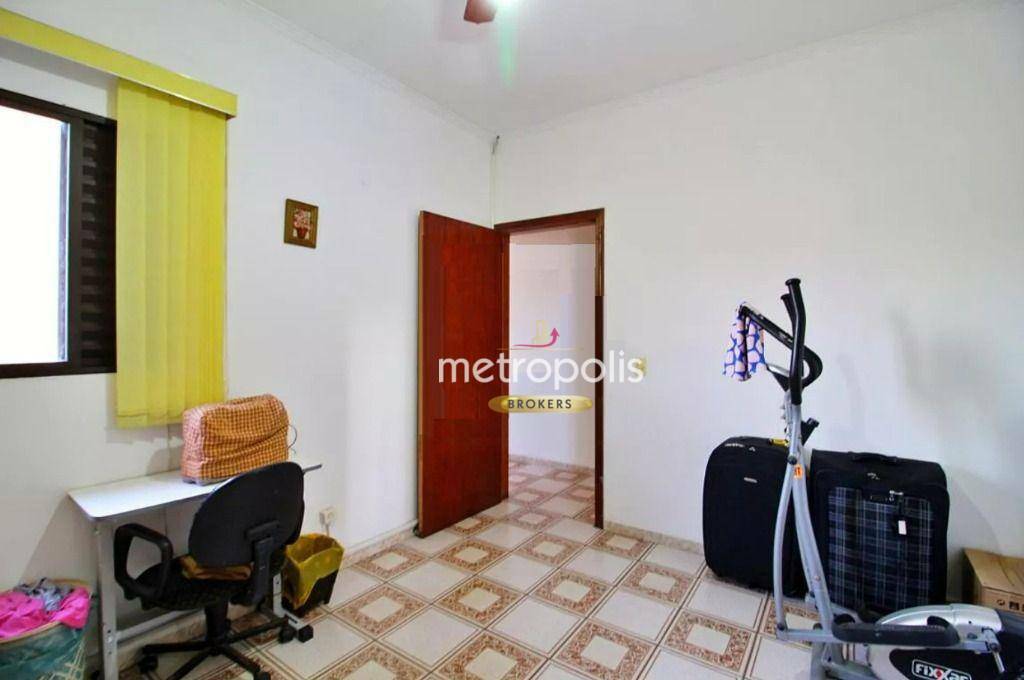 Sobrado à venda com 3 quartos, 179m² - Foto 1