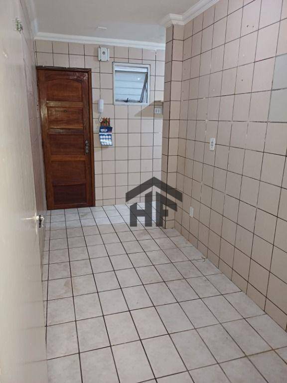 Apartamento à venda com 3 quartos, 75m² - Foto 6