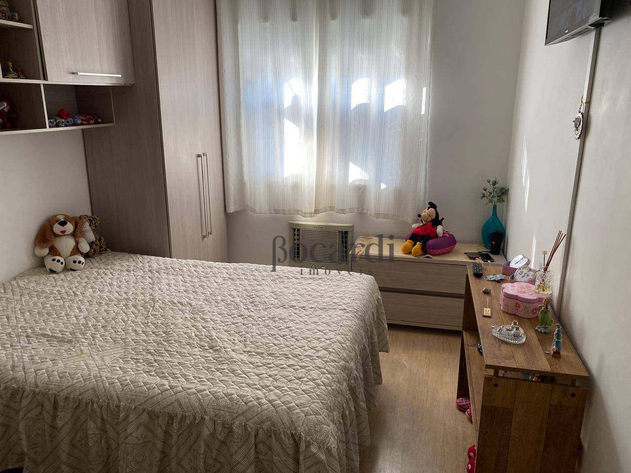 Apartamento à venda com 2 quartos, 100m² - Foto 10