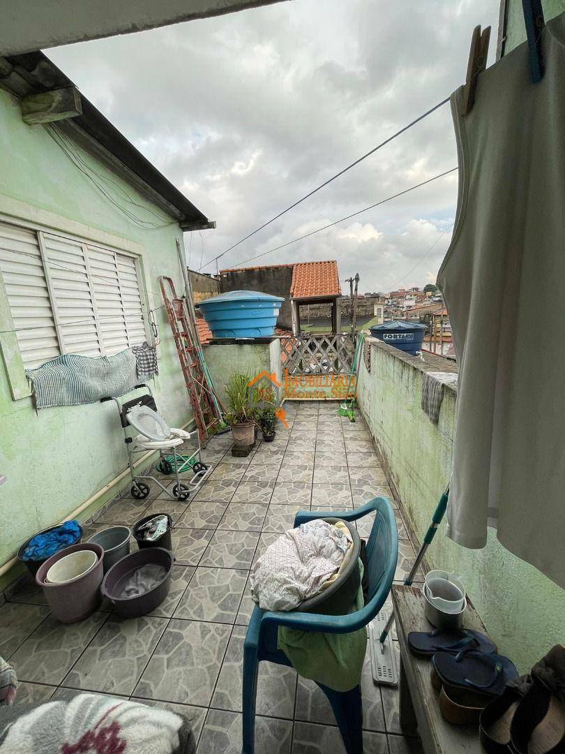 Sobrado à venda com 3 quartos, 190m² - Foto 28