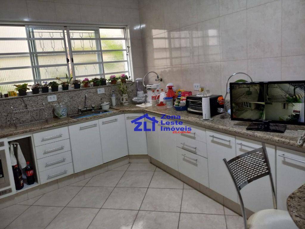 Sobrado à venda com 4 quartos, 206m² - Foto 27