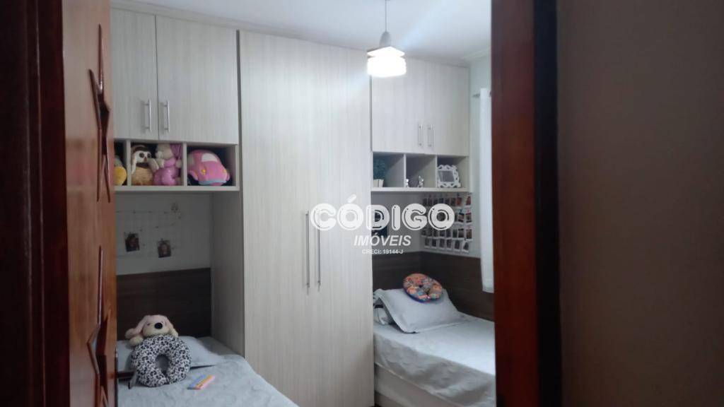 Apartamento à venda com 3 quartos, 90m² - Foto 11