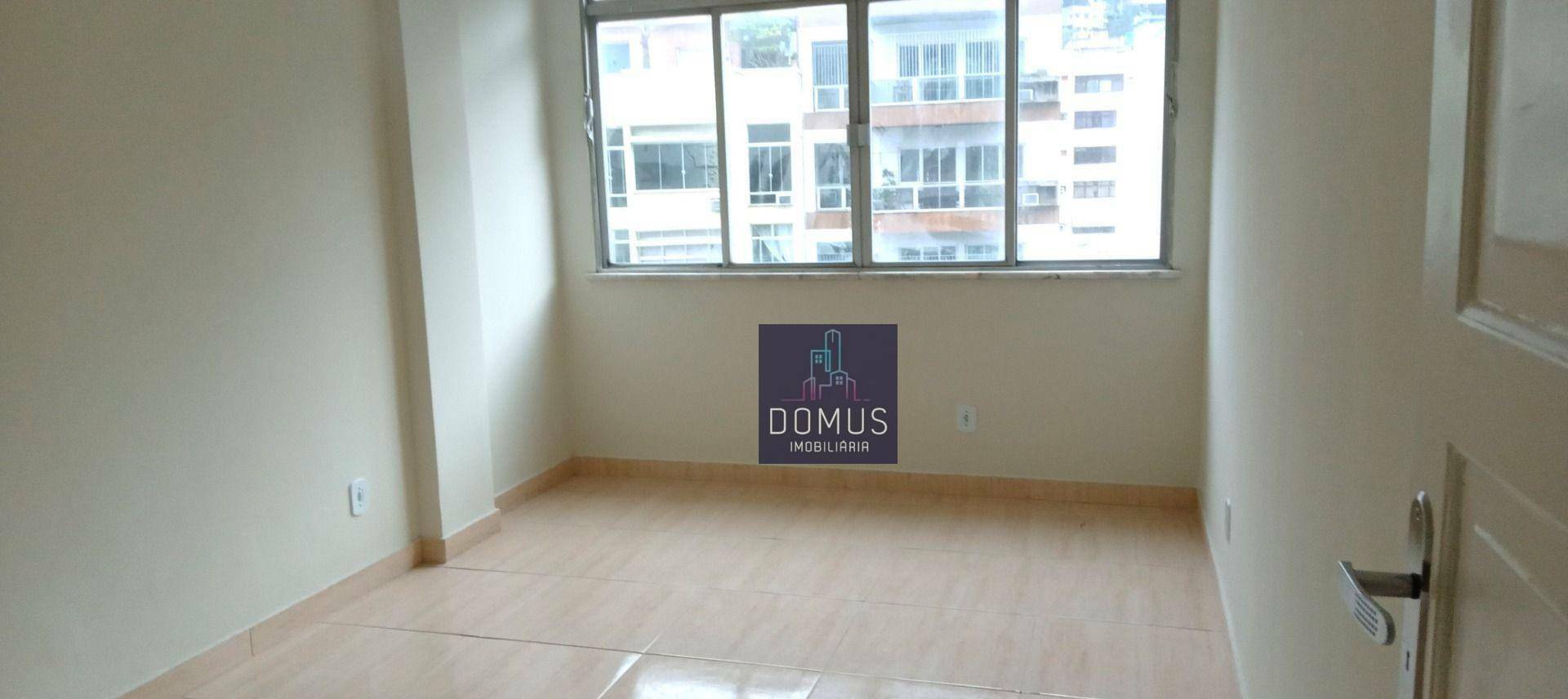 Apartamento para alugar com 3 quartos, 90m² - Foto 14