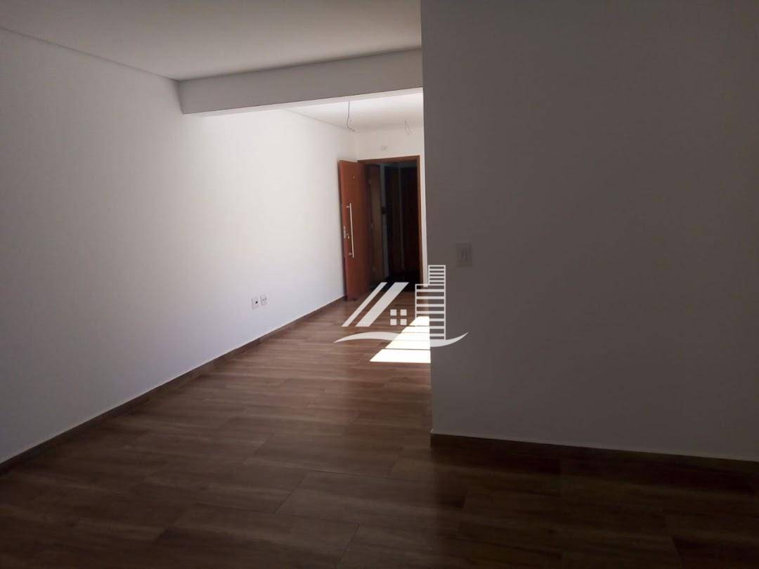 Apartamento à venda com 2 quartos, 40m² - Foto 22