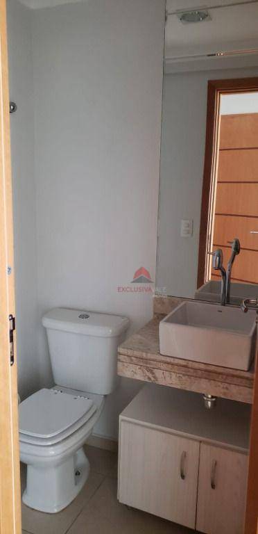 Apartamento para alugar com 3 quartos, 160m² - Foto 8